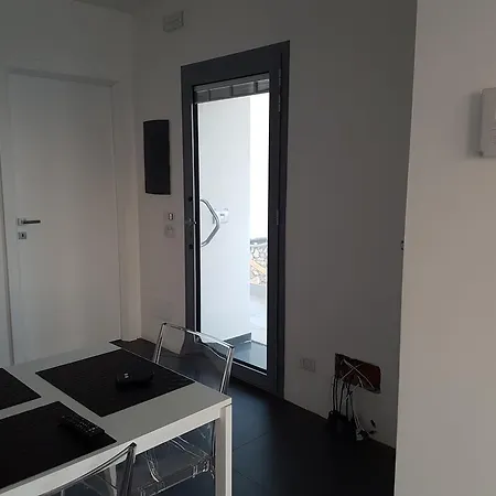 Addimuru Apartment *