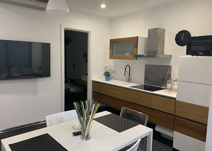 Addimuru Apartment *