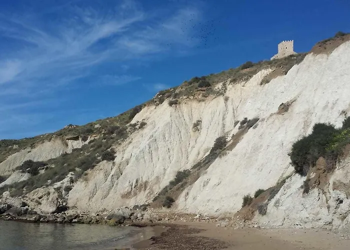Addimuru * Marina di Palma