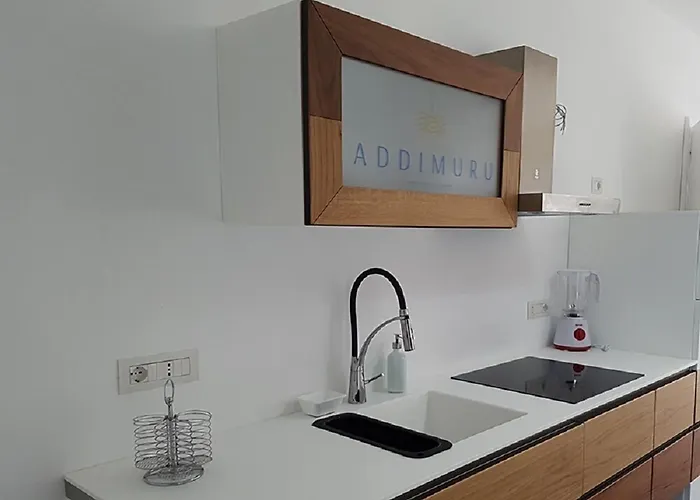 Addimuru Apartment